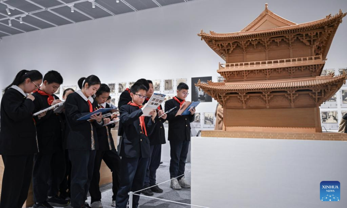 门将失误导